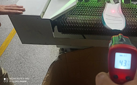 EVA鞋底低温UV照射机
